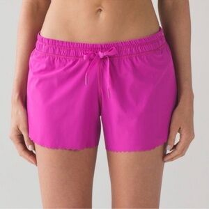 Lululemon Hit It Short (3 1/2") Polar Pink Sz 4